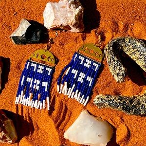 Taylor swift 1989 beaded earrings with moon cycle